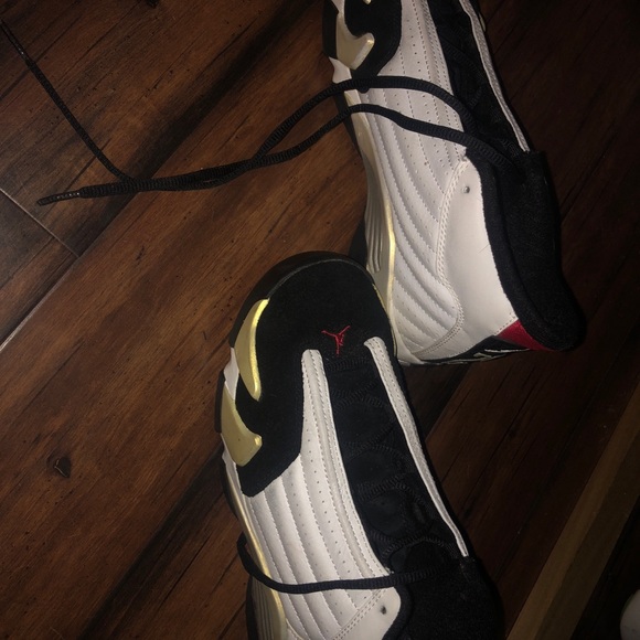 Jordan’s XIV, size 6.5Y - Picture 4 of 5